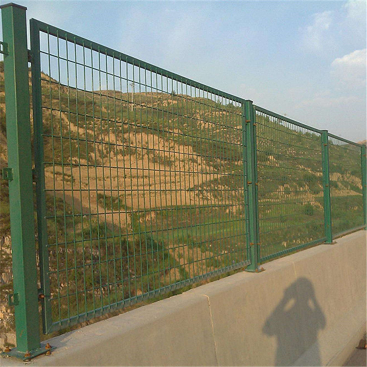 橋梁防拋網案例展示圖片4