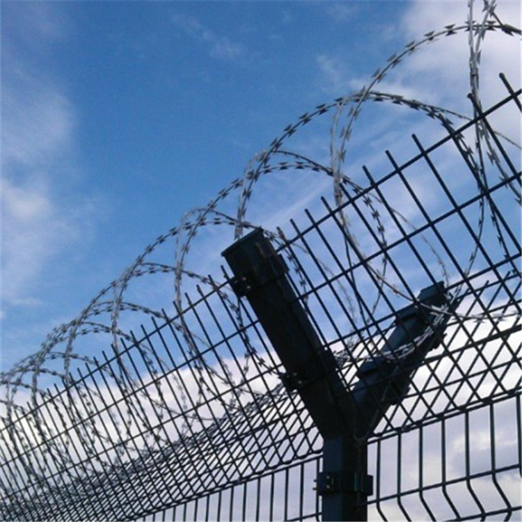 機場鋼筋網圍界案例展示圖片3